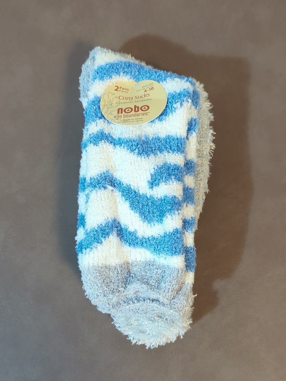 New No Boundaries Cozy Socks Shoe Size 4-10 Blue Striped And Gray nobo